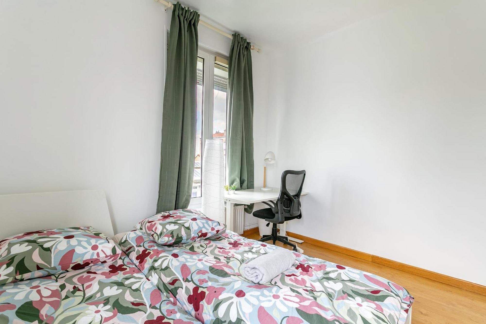 Parisian Penthouse With Large Terrasse Apartment พิแอร์ฟิตต์-ซัวร์-แซน ภายนอก รูปภาพ