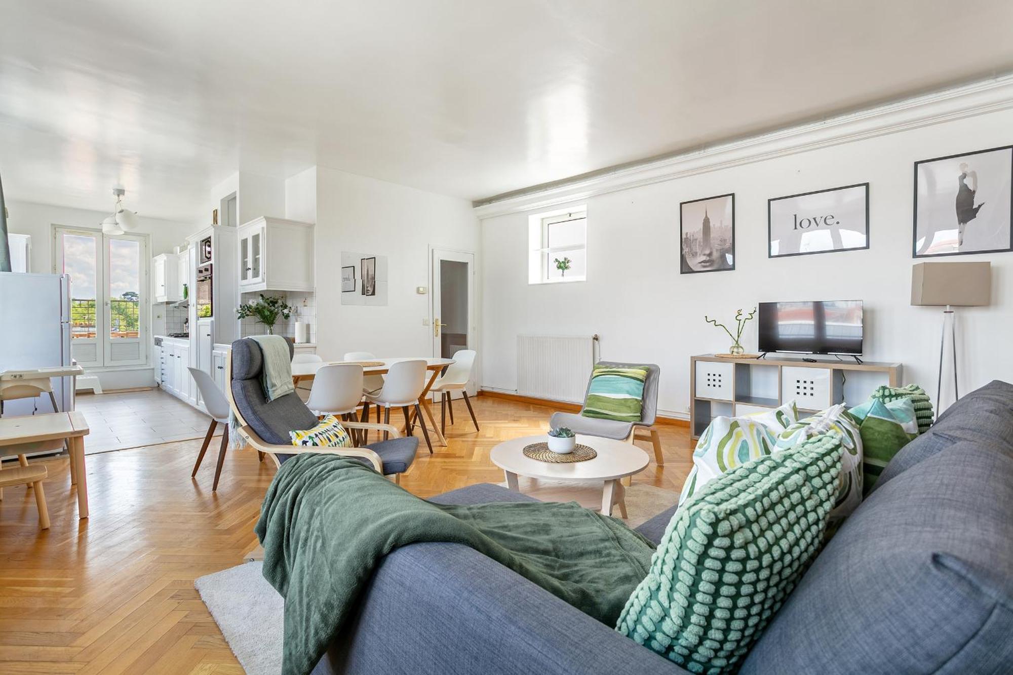 Parisian Penthouse With Large Terrasse Apartment พิแอร์ฟิตต์-ซัวร์-แซน ภายนอก รูปภาพ