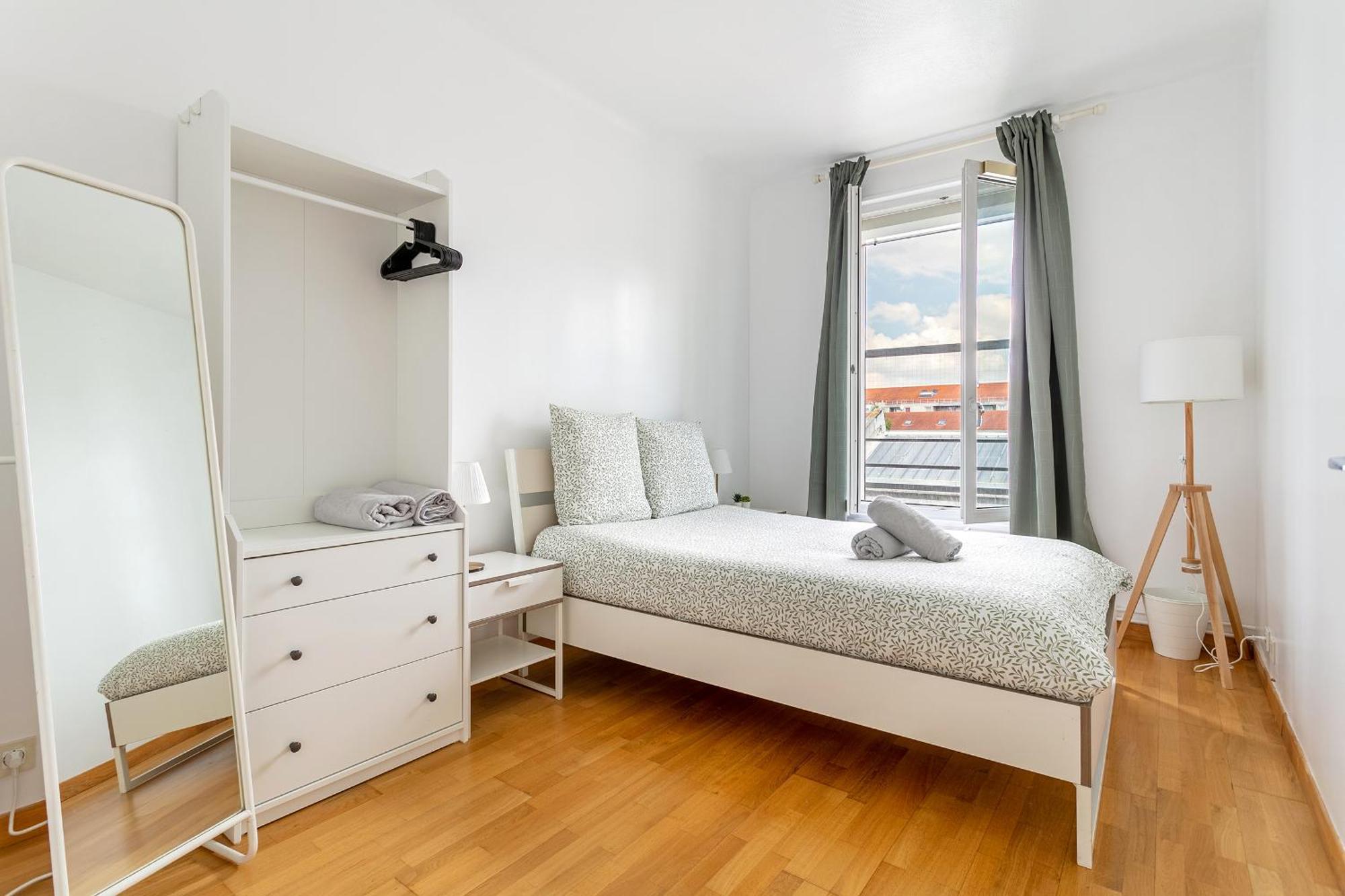 Parisian Penthouse With Large Terrasse Apartment พิแอร์ฟิตต์-ซัวร์-แซน ภายนอก รูปภาพ